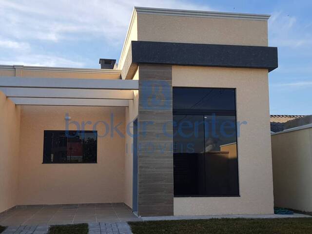 #372 - Casa para Venda em São José dos Pinhais - PR