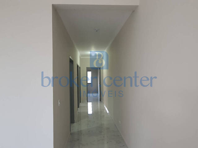 Casa para Venda em São José dos Pinhais - 5