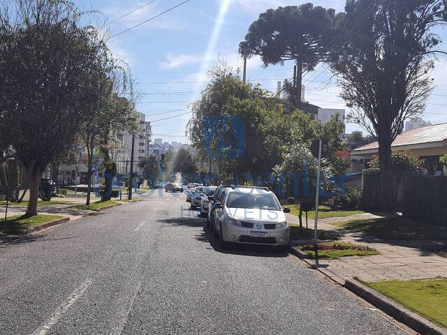 Terreno para Venda em Curitiba - 4