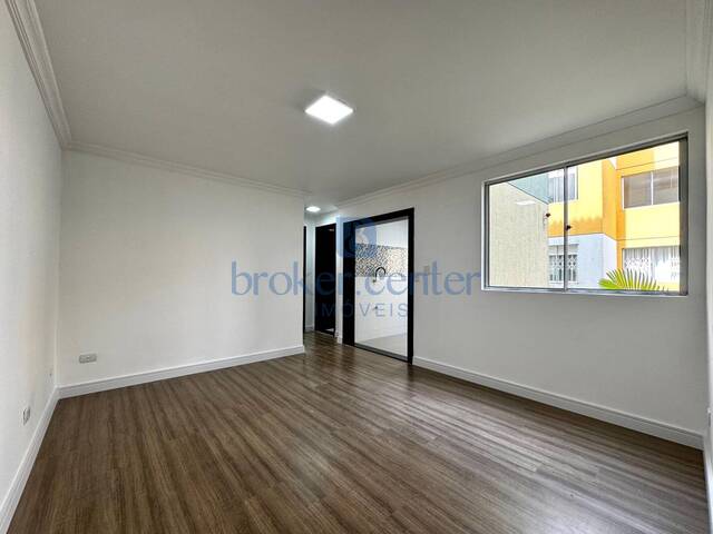 #402 - Apartamento para Venda em Curitiba - PR - 1