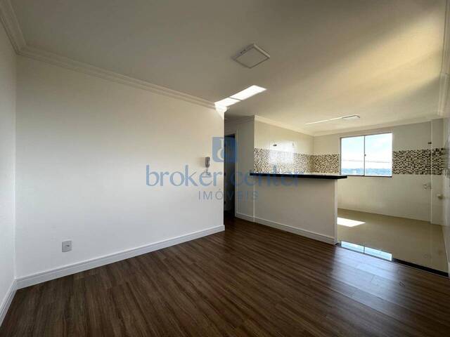 #403 - Apartamento para Venda em São José dos Pinhais - PR