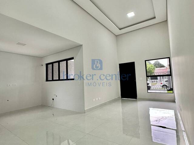 Casa para Venda em São José dos Pinhais - 4