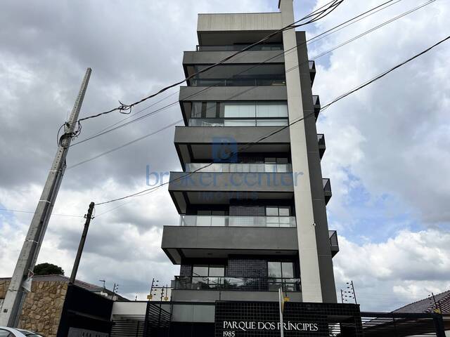#427 - Apartamento para Venda em São José dos Pinhais - PR