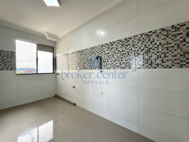 #438 - Apartamento para Venda em São José dos Pinhais - PR - 2