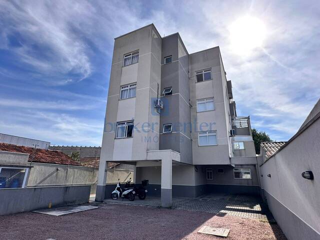 Venda em São Cristóvão - São José dos Pinhais