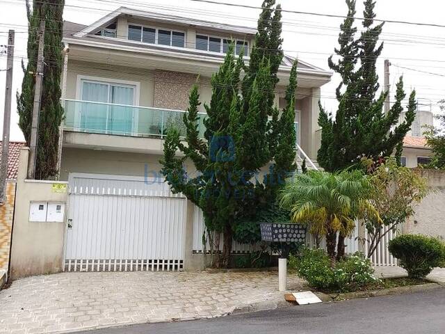 #454 - Sobrado para Venda em São José dos Pinhais - PR