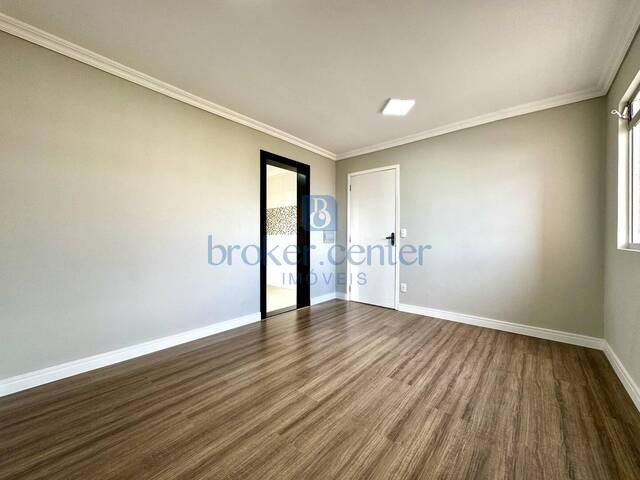 #466 - Apartamento para Venda em São José dos Pinhais - PR - 2