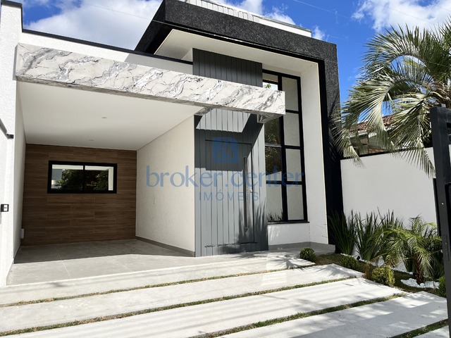 #471 - Casa para Venda em São José dos Pinhais - PR - 2