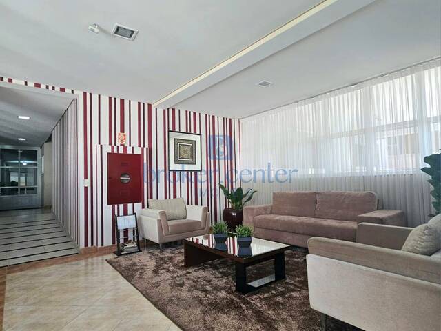Apartamento para Venda em São José dos Pinhais - 4