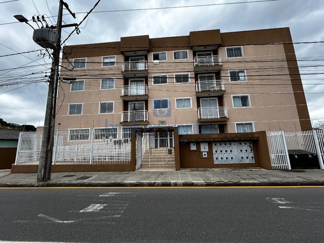 #488 - Apartamento para Venda em São José dos Pinhais - PR
