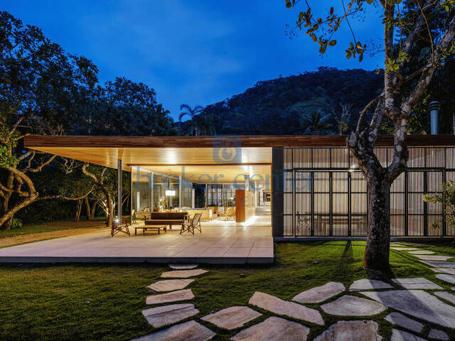 #491 - Casa para Venda em São José dos Pinhais - PR