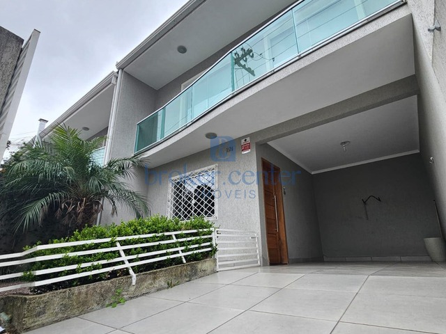 #495 - Sobrado para Venda em São José dos Pinhais - PR