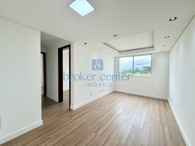 #510 - Apartamento para Venda em São José dos Pinhais - PR