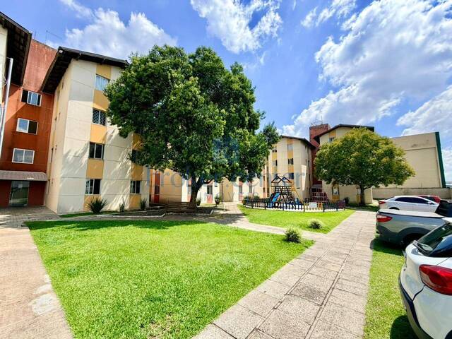 #512 - Apartamento para Venda em São José dos Pinhais - PR