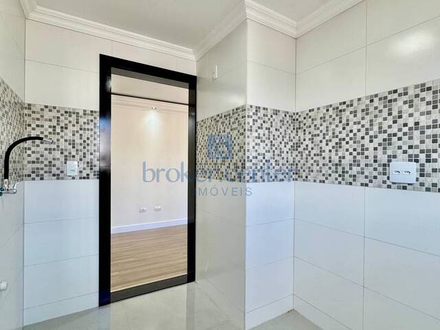 Apartamento para Venda em São José dos Pinhais - 4