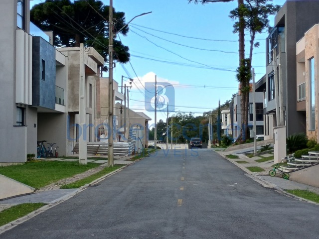 Casa em condomínio para Venda em Curitiba - 2